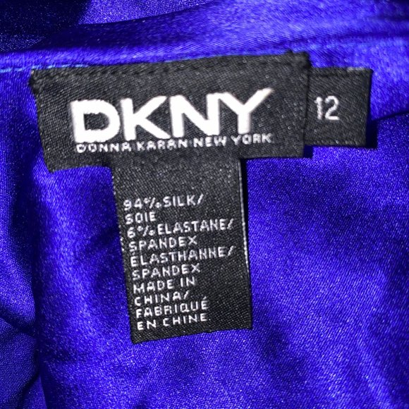 - Beautiful DKNY peplum silk top 12 EUC - Picture 4 of 5